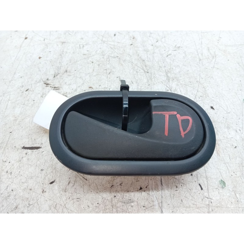 Recambio de maneta interior delantera derecha para renault clio iii (br0/1, cr0/1) 1.2 16v (br02, br0j, br11, cr02, cr0j, cr11) 