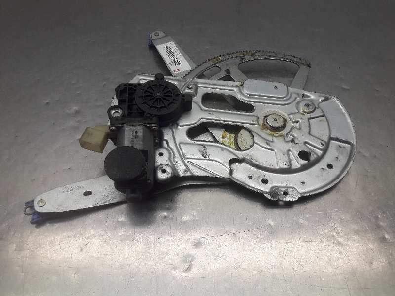 Recambio de elevalunas delantero derecho para volvo xc90 d5 referencia OEM IAM 101354  