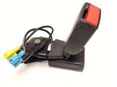 Recambio de enganche cinturon trasero derecho para mercedes-benz cla coupé (c117) cla 220 cdi / d (117.303) referencia OEM IAM A
