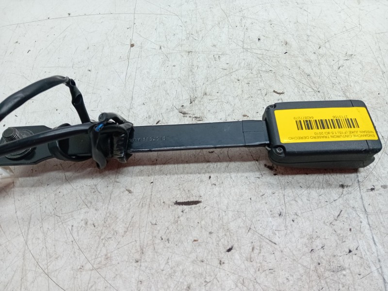 Recambio de enganche cinturon trasero derecho para nissan juke (f15) 1.5 dci referencia OEM IAM 6157596A  