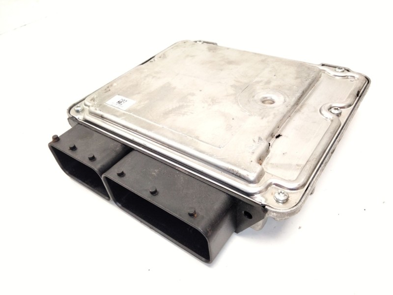 Recambio de centralita motor uce para bmw x3 (e83) xdrive 18 d referencia OEM IAM 8513249 0281017647 