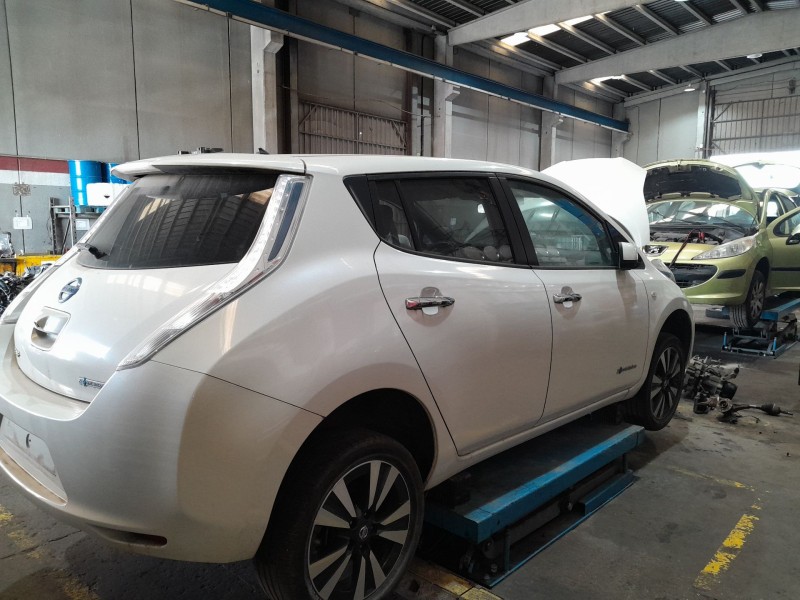 nissan leaf (ze0) del año 2016