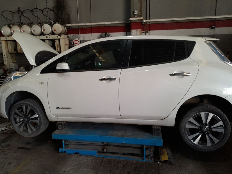 nissan leaf (ze0) del año 2016