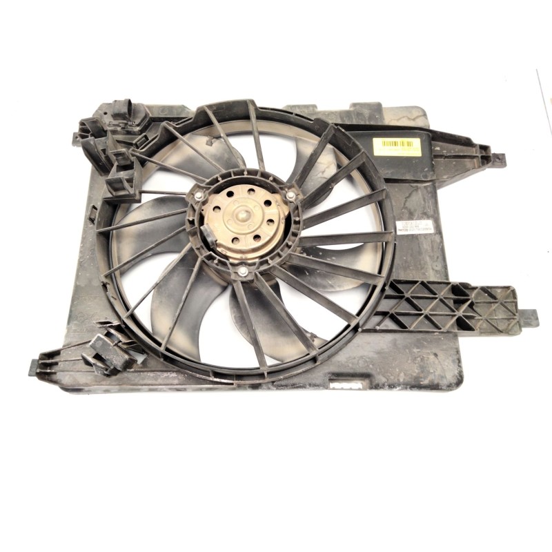 Recambio de electroventilador para renault megane ii sedán (lm0/1_) 1.6 16v (lm1r, lm0c) referencia OEM IAM 8200222998  