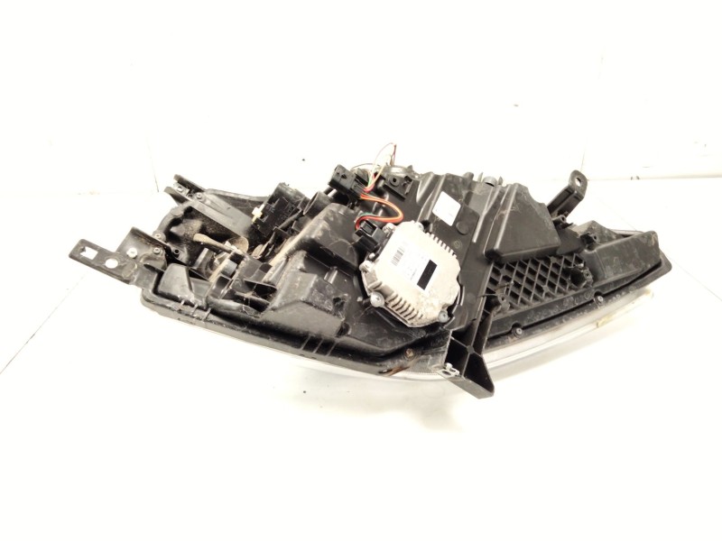 Recambio de faro izquierdo para nissan leaf (ze0) electric referencia OEM IAM 260603NL5A  