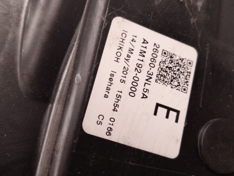 Recambio de faro izquierdo para nissan leaf (ze0) electric referencia OEM IAM 260603NL5A  