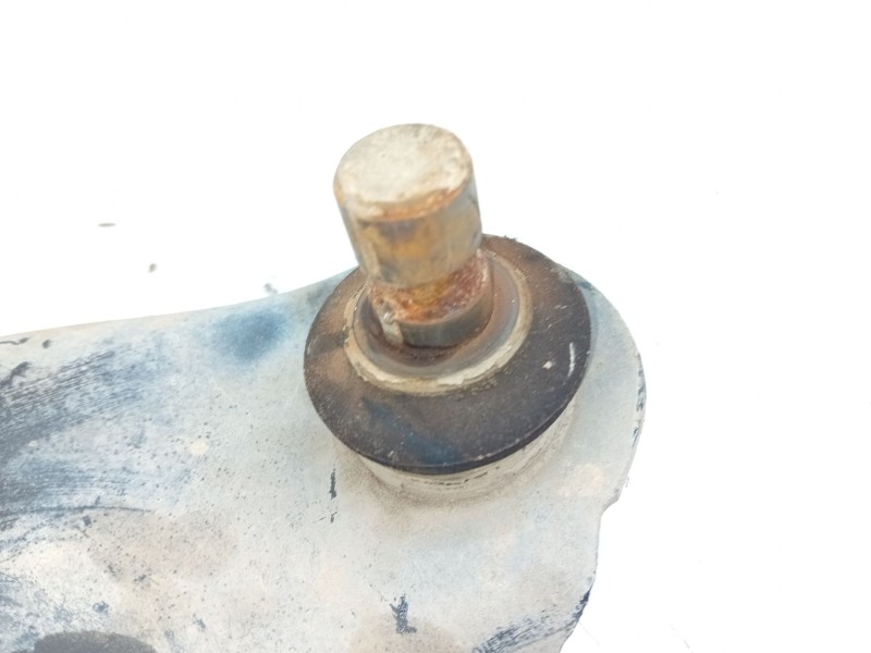 Recambio de brazo suspension inferior delantero derecho para nissan leaf (ze0) electric referencia OEM IAM   