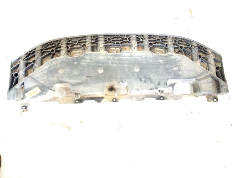 Recambio de refuerzo paragolpes delantero para nissan leaf (ze0) electric referencia OEM IAM   