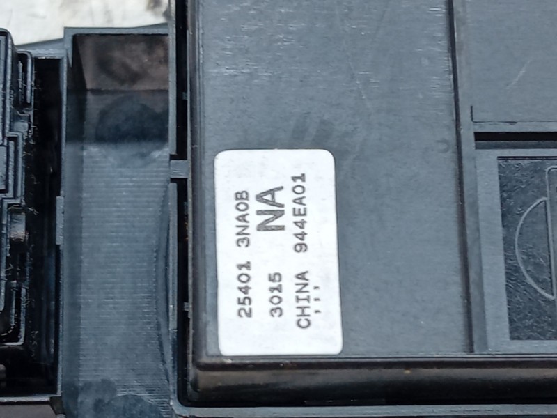 Recambio de mando elevalunas delantero izquierdo para nissan leaf (ze0) electric referencia OEM IAM 254013NA0B  