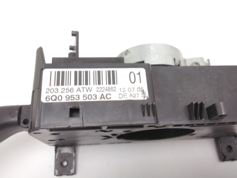 Recambio de mando intermitentes y limpia para seat ibiza iii (6l1) 1.4 16v referencia OEM IAM 6Q0953503AC 2224862 203.256ATW