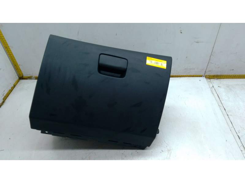 Recambio de guantera para mercedes-benz clase a (w176) a 180 cdi / d (176.012) referencia OEM IAM A1766800091  