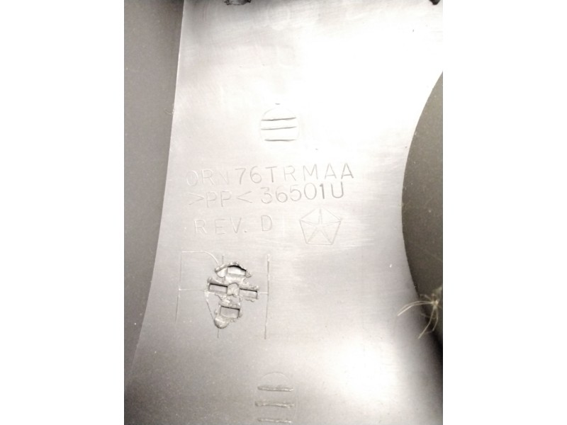 Recambio de guarnecido puerta delantera derecha para chrysler pt cruiser (pt) 2.0 custo limited referencia OEM IAM ORN76TRMAA  