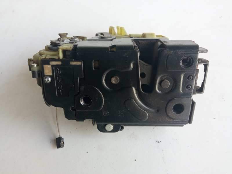 Recambio de cerradura puerta delantera izquierda para volkswagen golf iv berlina (1j1) conceptline referencia OEM IAM 6X1837013C