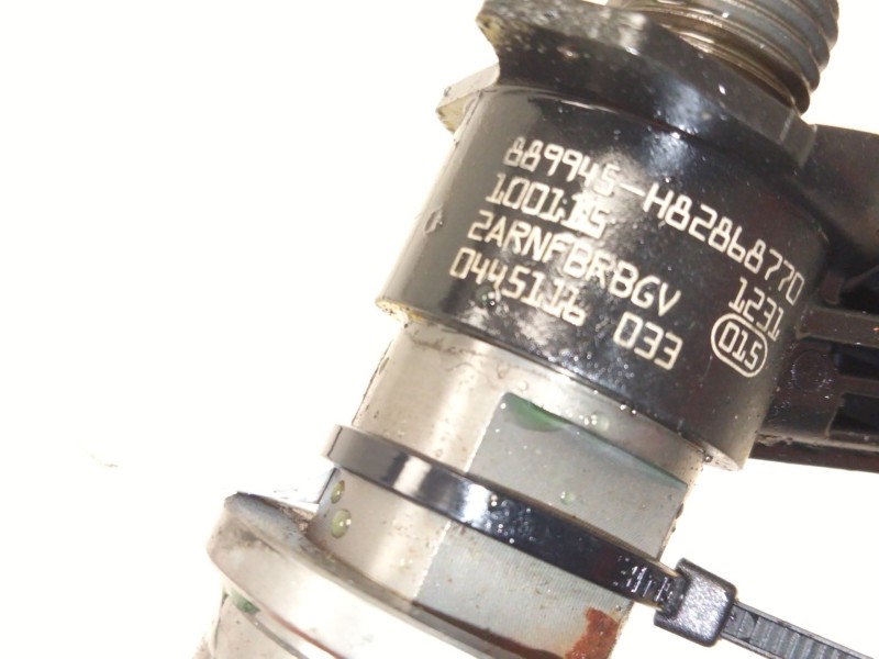 Recambio de inyector para infiniti ex 30d referencia OEM IAM 889945  