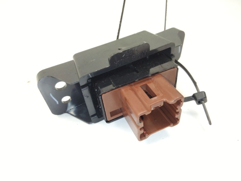 Recambio de interuuptor de calefaccion asientos para nissan leaf (ze0) electric referencia OEM IAM   