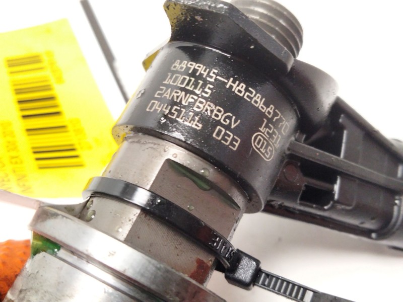 Recambio de inyector para infiniti ex 30d referencia OEM IAM 889945  