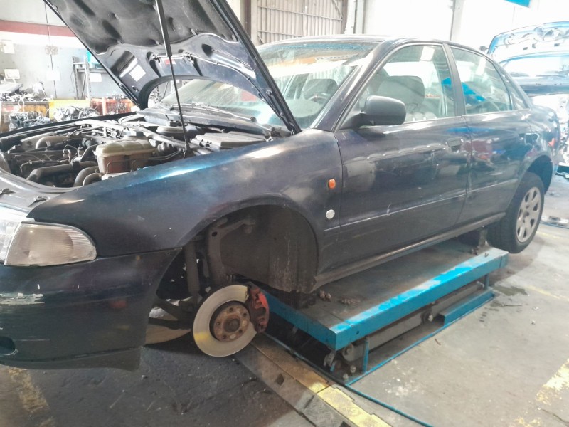 audi a4 b5 (8d2) del año 1996