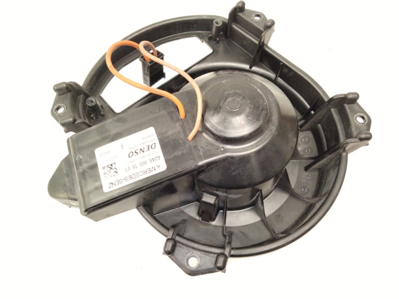 Recambio de motor calefaccion para mercedes-benz cla coupé (c117) cla 220 cdi / d (117.303) referencia OEM IAM A2469061601  