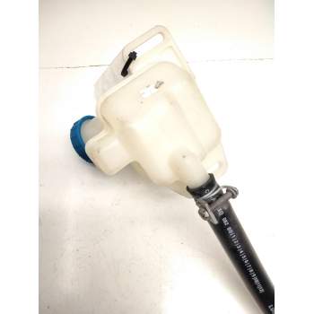 Recambio de deposito bomba freno para nissan referencia OEM IAM 76047022  LUCAS