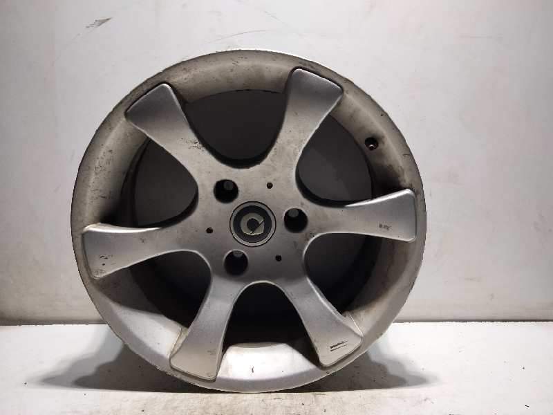 Recambio de llanta aluminio para smart fortwoc coupe mc01/1332c0 referencia OEM IAM 15-3-TORNILLOS ET34 