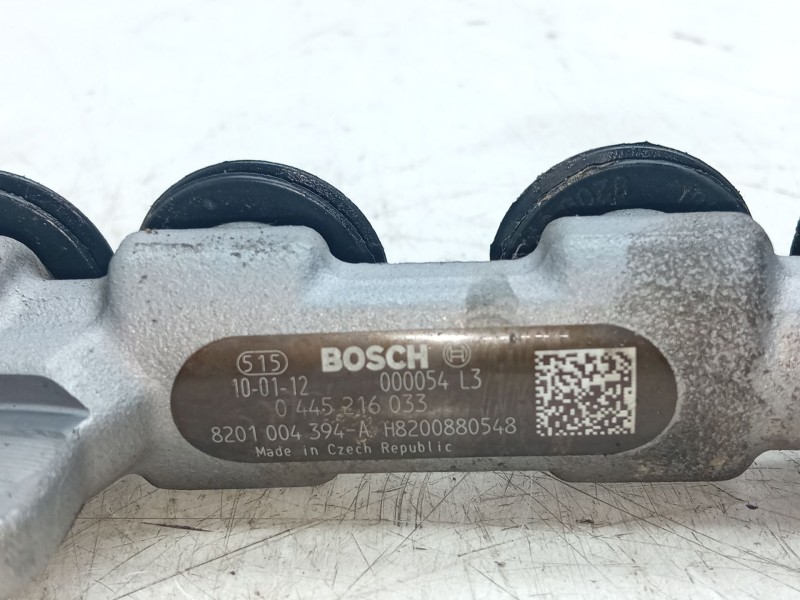 Recambio de rampa inyectora para infiniti ex 30d referencia OEM IAM 8201004394  