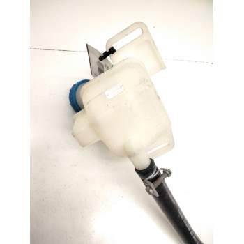 Recambio de deposito bomba freno para nissan referencia OEM IAM 76047022  LUCAS