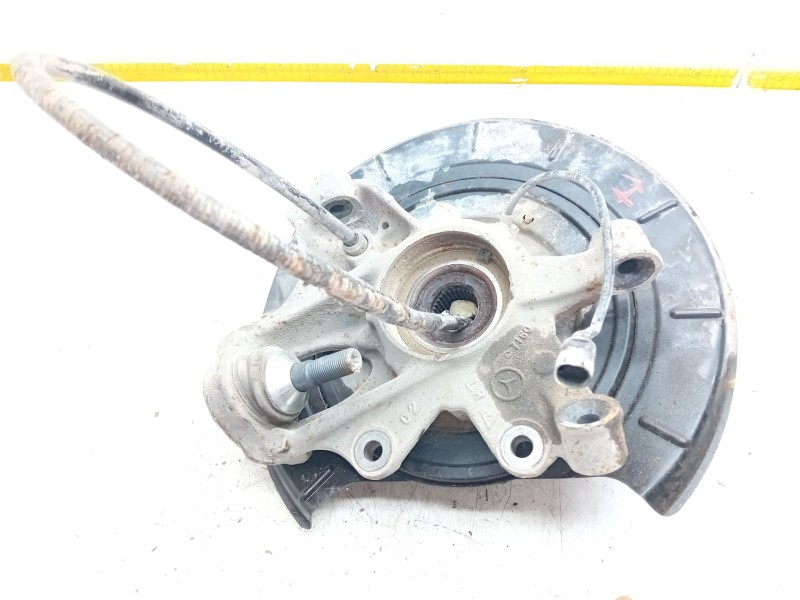 Recambio de mangueta trasera izquierda para mercedes-benz clase m (w164) ml 350 4-matic (164.186) referencia OEM IAM   