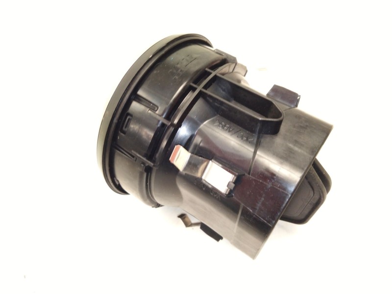 Recambio de aireador izquierdo para mercedes-benz cla coupé (c117) cla 220 cdi / d (117.303) referencia OEM IAM A1778300554  