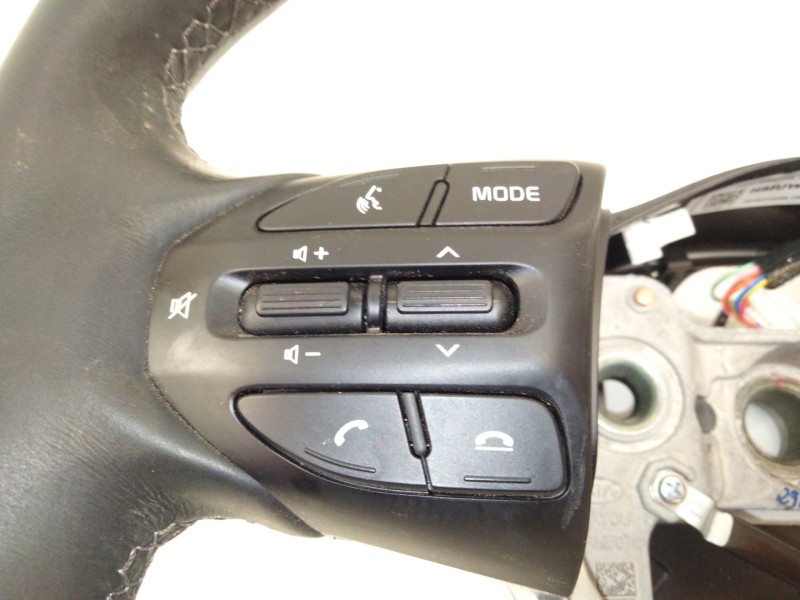 Recambio de volante para kia stonic (yb) 1.2 cvvt referencia OEM IAM   