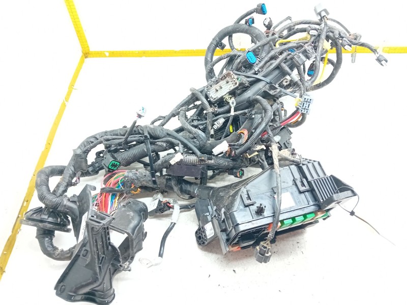 Recambio de instalacion motor para kia stonic (yb) 1.2 cvvt referencia OEM IAM   