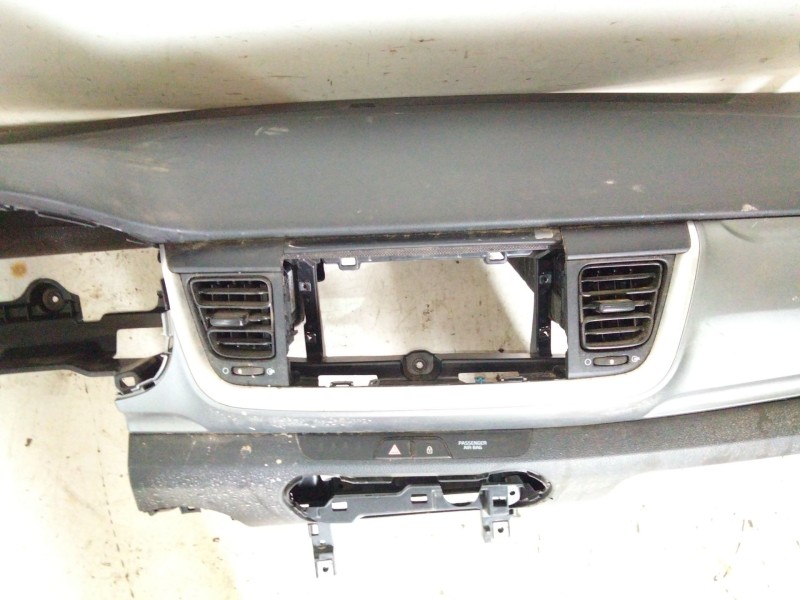 Recambio de salpicadero para kia stonic (yb) 1.2 cvvt referencia OEM IAM   