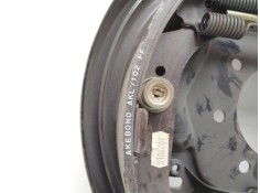 Recambio de kit mordaza para nissan patrol gr iv (y60, gr) 4.2 cat referencia OEM IAM AKL7102FF TRASERO DERECHA AKEBONO 2