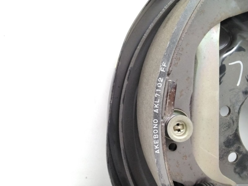 Recambio de kit mordaza para nissan patrol gr iv (y60, gr) 4.2 cat referencia OEM IAM AKL7102FF TRASERO DERECHA AKEBONO