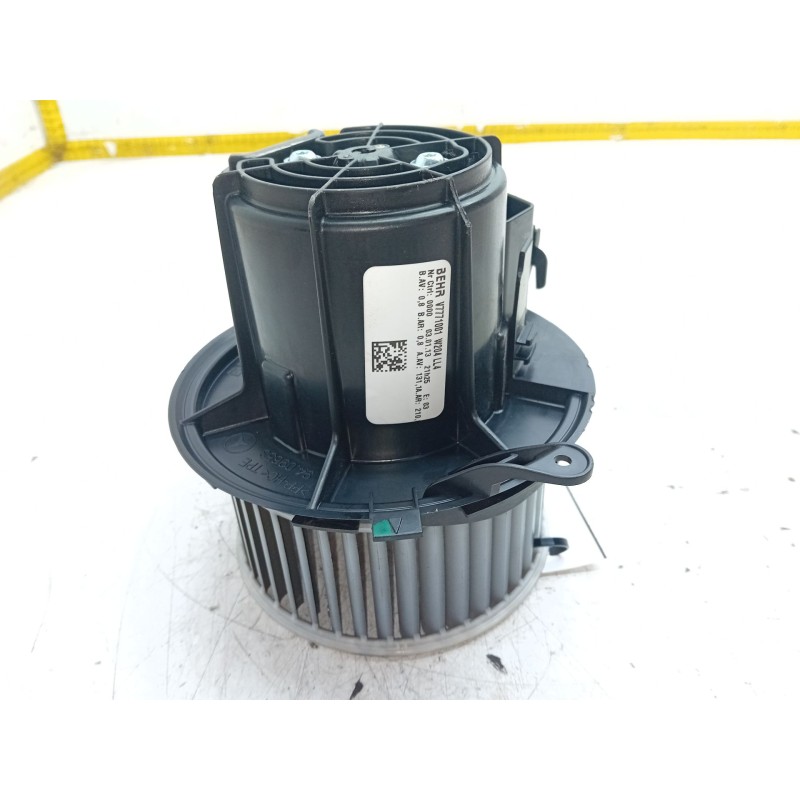 Recambio de motor calefaccion para mercedes-benz clase c coupé (c204) c 220 cdi (204.302) referencia OEM IAM V7771001  