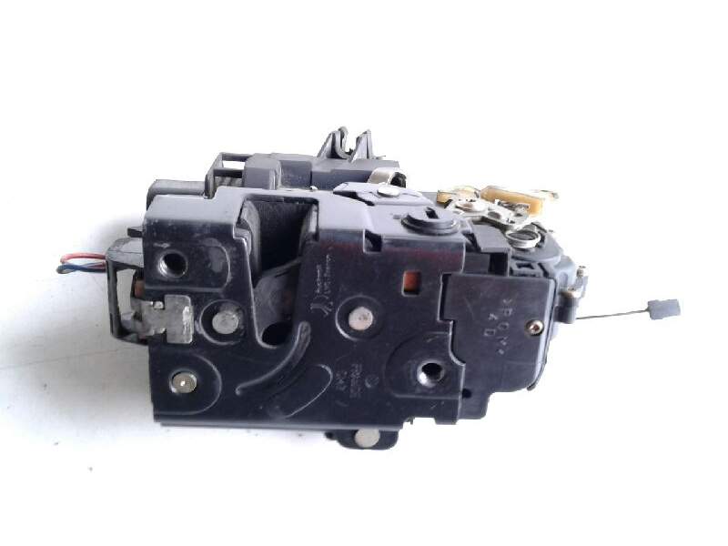 Recambio de cerradura puerta delantera derecha para seat leon (1m1) sport f.r. referencia OEM IAM 3B1837016A  