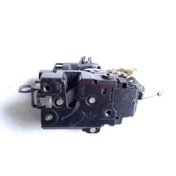 Recambio de cerradura puerta delantera derecha para seat leon (1m1) sport f.r. referencia OEM IAM 3B1837016A  