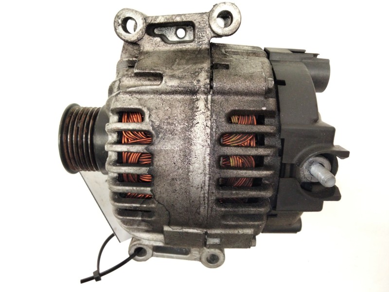Recambio de alternador para mercedes-benz clase c coupé (c204) c 220 cdi (204.302) referencia OEM IAM A0009060401  