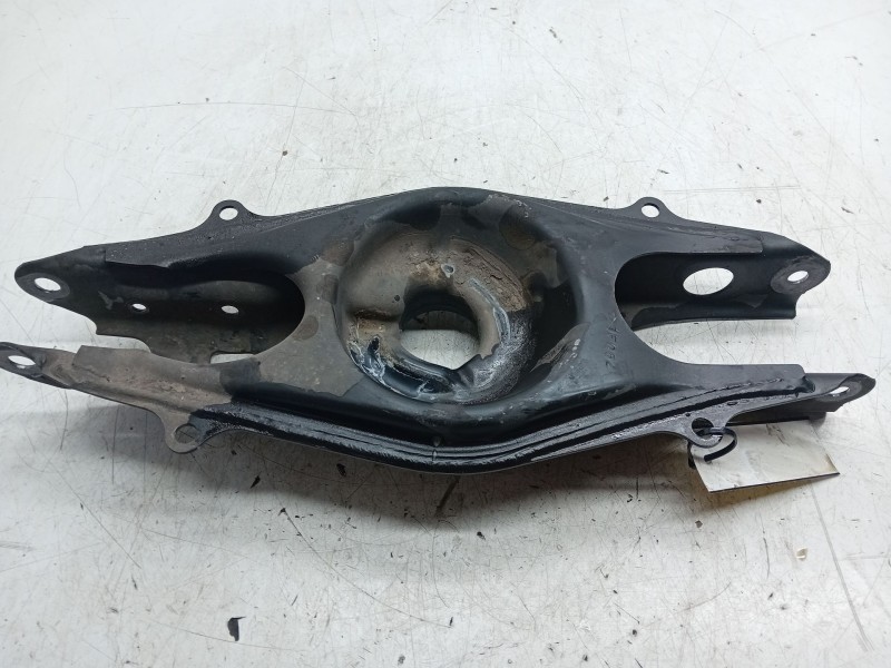 Recambio de brazo suspension inferior trasero derecho para mercedes-benz clase c coupé (c204) c 220 cdi (204.302) referencia OEM