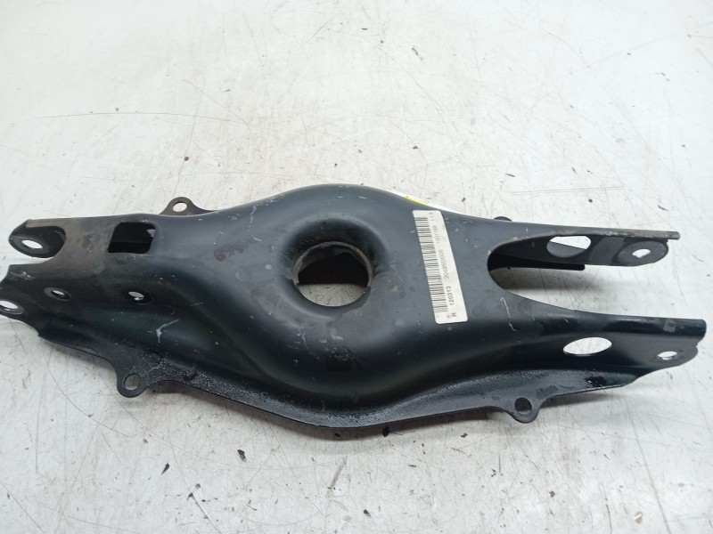 Recambio de brazo suspension inferior trasero derecho para mercedes-benz clase c coupé (c204) c 220 cdi (204.302) referencia OEM