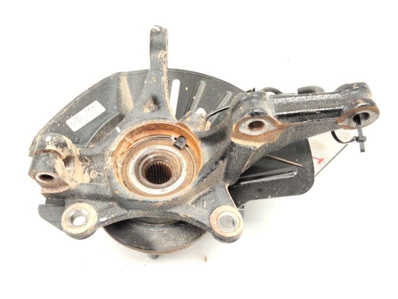 Recambio de mangueta delantera izquierda para kia stonic (yb) 1.2 cvvt referencia OEM IAM   