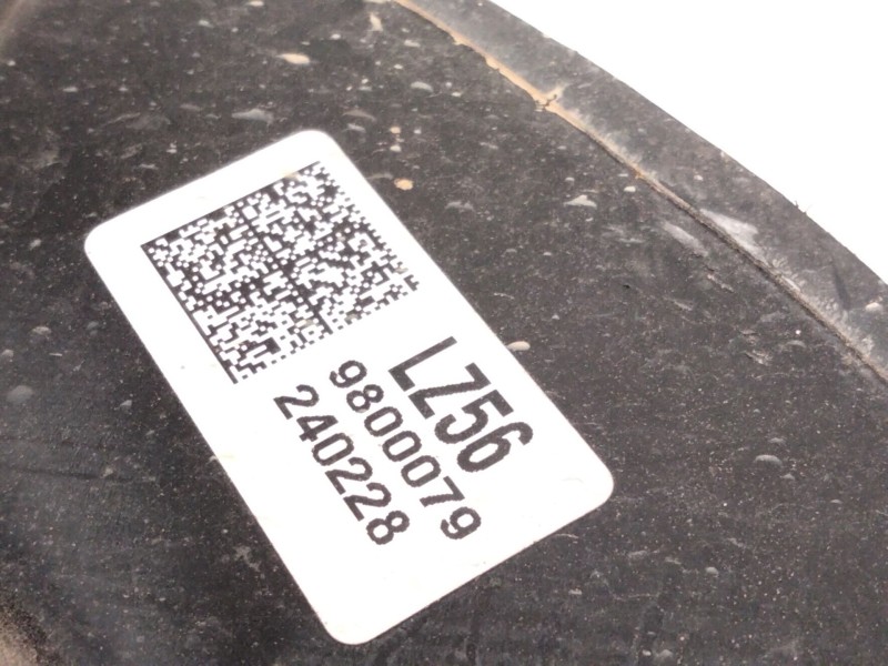 Recambio de mangueta delantera izquierda para kia stonic (yb) 1.2 cvvt referencia OEM IAM   