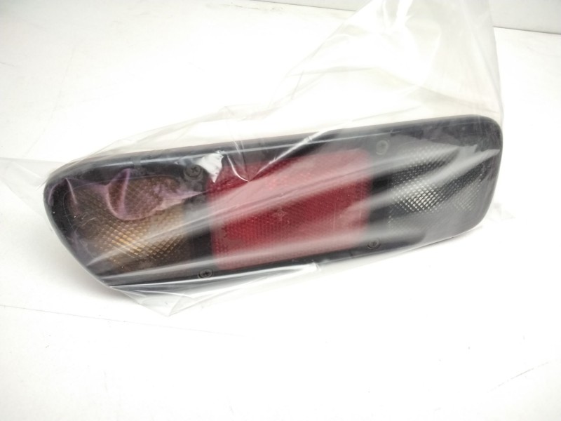 Recambio de piloto trasero izquierdo paragolpes para nissan terrano/terrano.ii (r20) referencia OEM IAM 265551F100 INGLES 