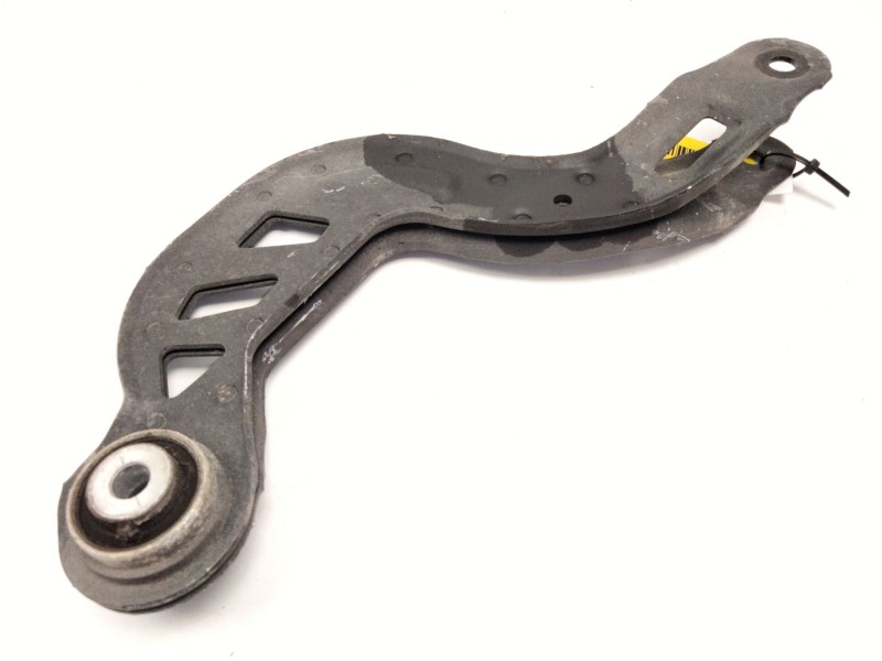 Recambio de brazo suspension superior trasero izquierdo para mercedes-benz cla coupé (c117) cla 220 cdi / d (117.303) referencia