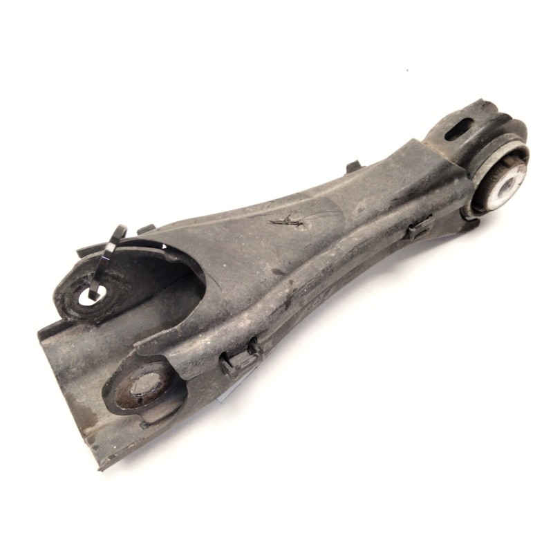Recambio de brazo suspension inferior trasero izquierdo para mercedes-benz cla coupé (c117) cla 220 cdi / d (117.303) referencia