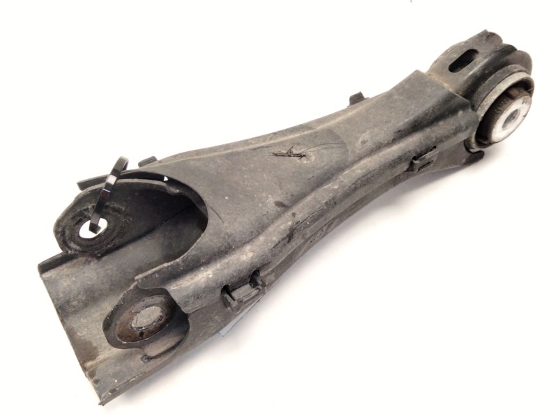 Recambio de brazo suspension inferior trasero izquierdo para mercedes-benz cla coupé (c117) cla 220 cdi / d (117.303) referencia