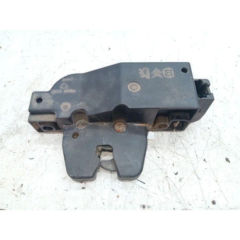 Recambio de cerradura maletero / porton para peugeot 407 sw (6e_, 6d_) 1.6 hdi 110 referencia OEM IAM 9652301980  