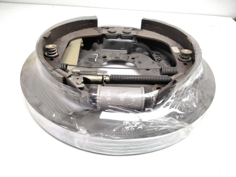 Recambio de kit mordaza para nissan patrol gr iv (y60, gr) 4.2 cat referencia OEM IAM AKL7102FF TRASERO IZQUIERDA AKEBONO
