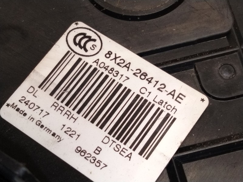 Recambio de cerradura puerta trasera derecha para land rover range rover evoque (l538) 2.0 d referencia OEM IAM 8X2A26412  