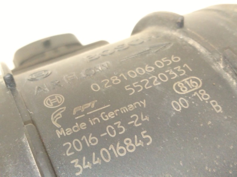 Recambio de caudalimetro para iveco daily vi caja/chasis 35s14, 35s15, 35c15, 40s14, 40c15, 50c15, 60c5, 65c15,... referencia OE