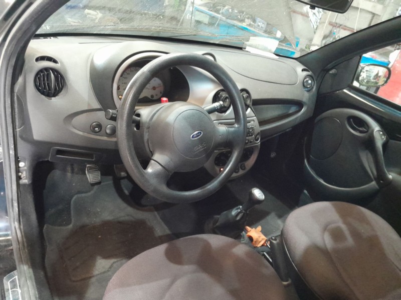 ford ka (rb_) del año 2006